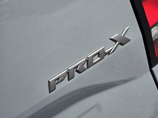 2023 Nissan Frontier PRO-X