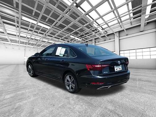 2020 Volkswagen Jetta 1.4T R-Line