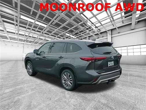 2022 Toyota Highlander Platinum