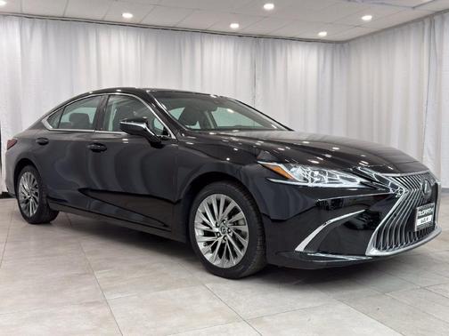 Obsidian Black 2021 Lexus ES 350 Luxury