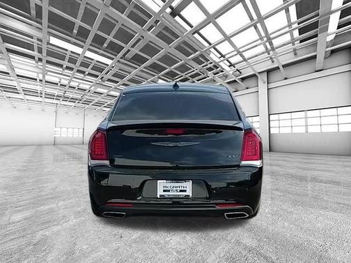 2022 Chrysler 300 Touring
