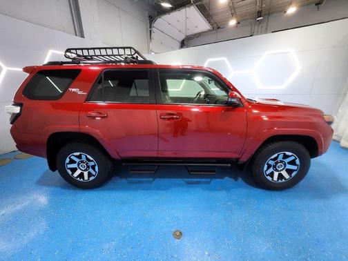 Barcelona Red Metallic 2019 Toyota 4Runner SR5