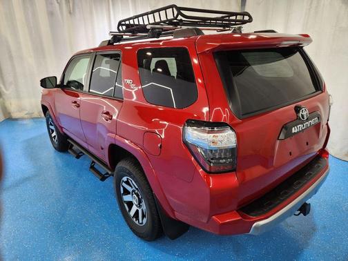 Barcelona Red Metallic 2019 Toyota 4Runner SR5