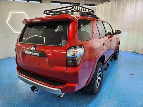 Barcelona Red Metallic 2019 Toyota 4Runner SR5