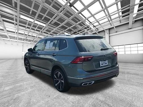 2023 Volkswagen Tiguan 2.0T SEL R-Line 4MOTION