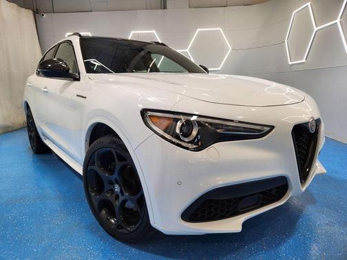 2023 Alfa Romeo Stelvio Ti