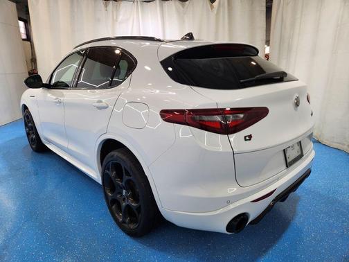 2023 Alfa Romeo Stelvio Ti