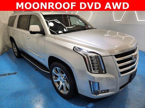 Radiant Silver Metallic 2015 Cadillac Escalade ESV Luxury