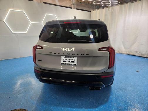Wolf Gray 2022 Kia Telluride SX