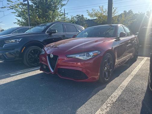 2019 Alfa Romeo Giulia Ti Sport