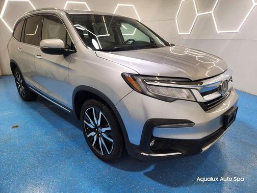 2019 Honda Pilot Touring 8-Passenger