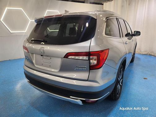 2019 Honda Pilot Touring 8-Passenger