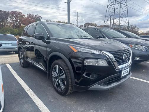 2021 Nissan Rogue SL