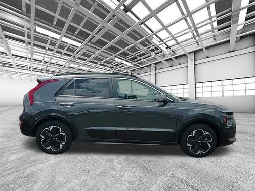 2024 Kia Niro EV Wave