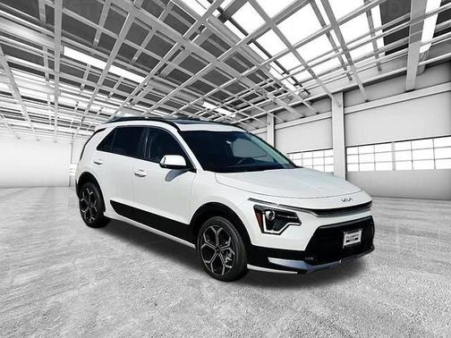 2025 Kia Niro EX Touring