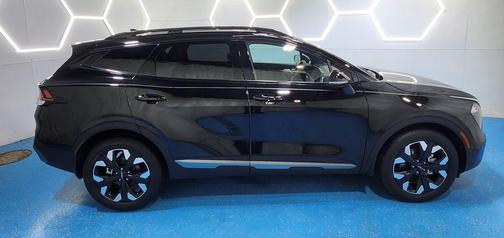 Ebony Black 2023 Kia Sportage X-Line