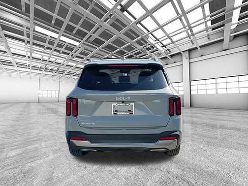 Wolf Gray 2024 Kia Sorento S