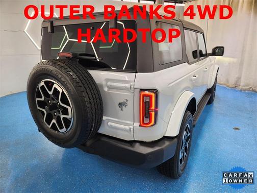 2022 Ford Bronco Outer Banks