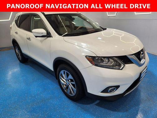 Moonlight White 2015 Nissan Rogue SL