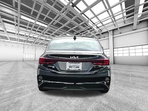 2024 Kia Forte LX