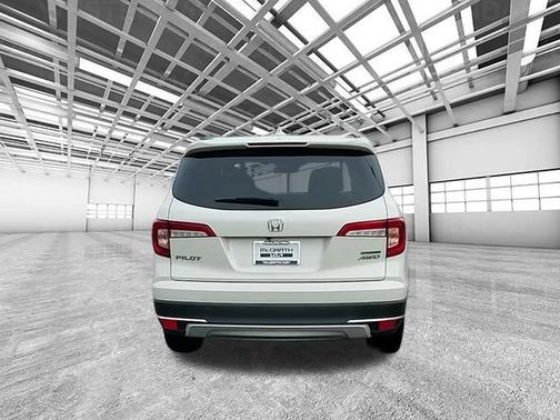 2019 Honda Pilot Touring 8-Passenger