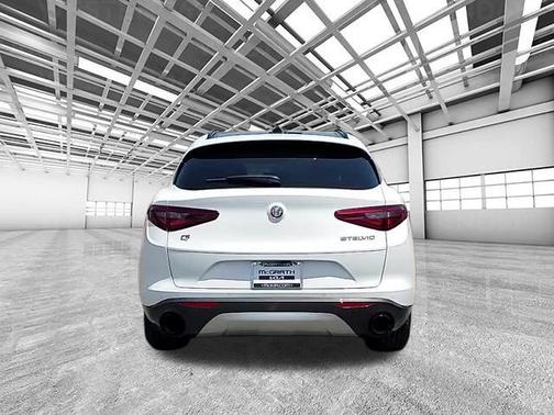 2022 Alfa Romeo Stelvio Ti