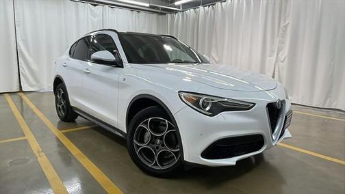2022 Alfa Romeo Stelvio Ti