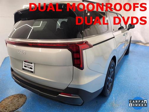 2025 Kia Carnival SX