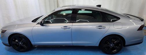 Lunar Silver Metallic 2023 Honda Accord Hybrid Sport-L