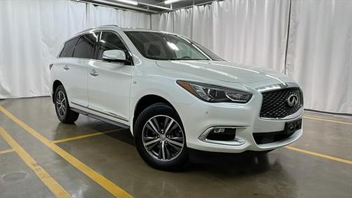 2017 INFINITI QX60 Base