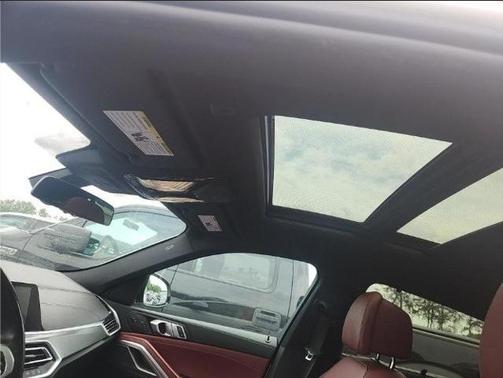 2022 BMW X6 xDrive40i