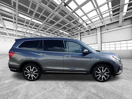 2020 Honda Pilot Touring 8-Passenger