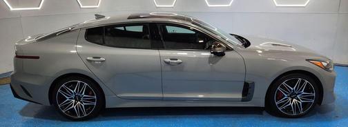 Ceramic Silver 2023 Kia Stinger GT2