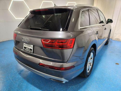 Samurai Gray Metallic 2019 Audi Q7 45 Premium Plus