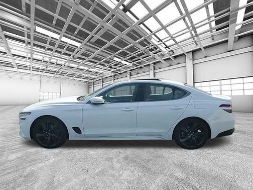 2023 Genesis G70 2.0T AWD