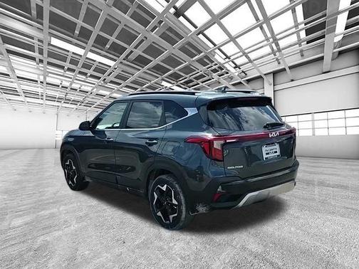 2025 Kia Seltos EX