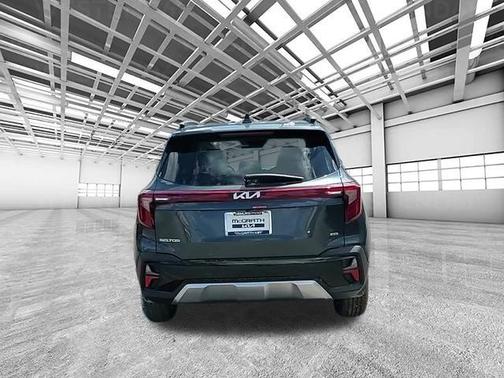 2025 Kia Seltos EX