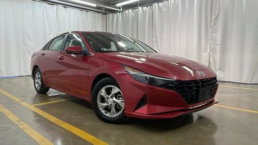 2021 Hyundai ELANTRA SE