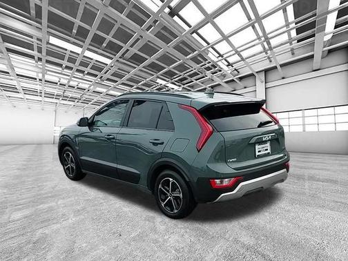 2024 Kia Niro EX