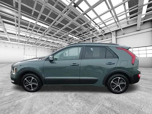 2024 Kia Niro EX