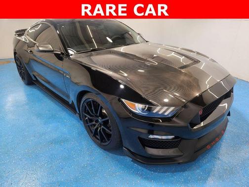 Shadow Black 2017 Ford Shelby GT350 Base