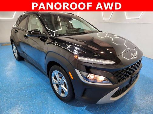 Abyss Black Pearl 2023 Hyundai KONA SEL