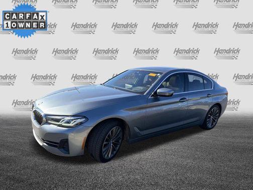 2021 BMW 540 540i