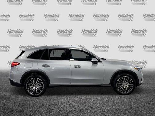 2026 Mercedes-Benz GLC 300 4MATIC