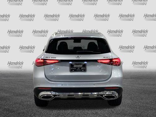 2026 Mercedes-Benz GLC 300 4MATIC