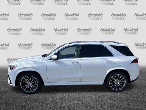 Polar White 2026 Mercedes-Benz GLE 450 4MATIC