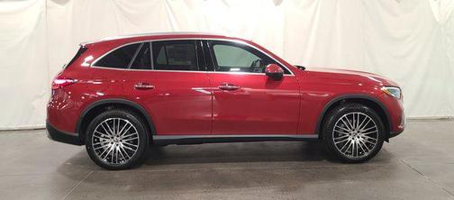 2026 Mercedes-Benz GLC 300 Base