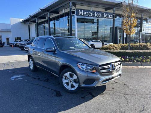 Selenite Grey Metallic 2018 Mercedes-Benz GLC 300 4MATIC