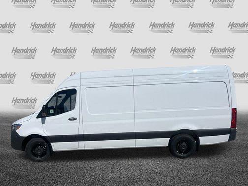 2025 Mercedes-Benz Sprinter 2500 High Roof