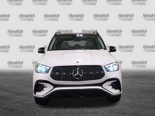 MANUFAKTUR Moonlight White Metallic 2026 Mercedes-Benz GLE 350 4MATIC